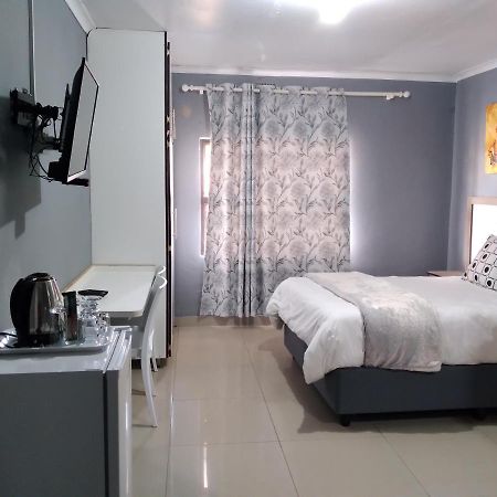 Legugu Bed And Breakfast Nongoma Esterno foto